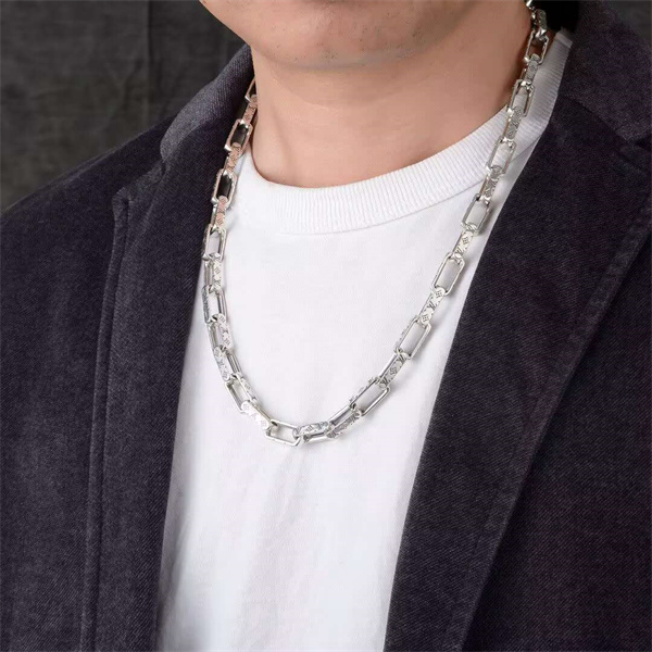 2026人気☆高級感抜群ルイヴィトン ネックレスコピー 全4サイズ（50cm / 55cm / 60cm / 65cm）おしゃれ ギフト 男性用 アクセサリー