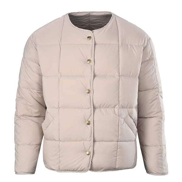 上品なノーカラー MONCLER モンクレール コピー ダウンジャケット ゴールドボタン黒ベージュ