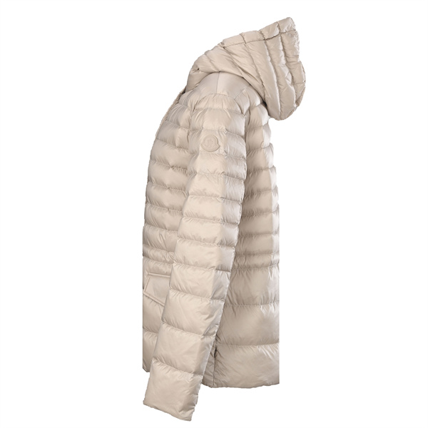 ウエストマークで美シルエット MONCLER モンクレール コピー ダウンジャケット フード付き黒ベージュ