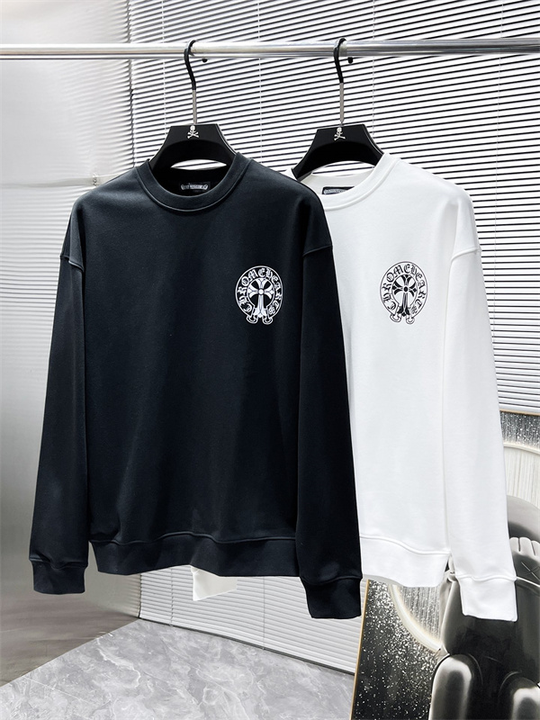 白地に映えるゴシックロゴ CHROME HEARTS クロムハーツ コピー 長袖トレーナー 秋冬ストリート