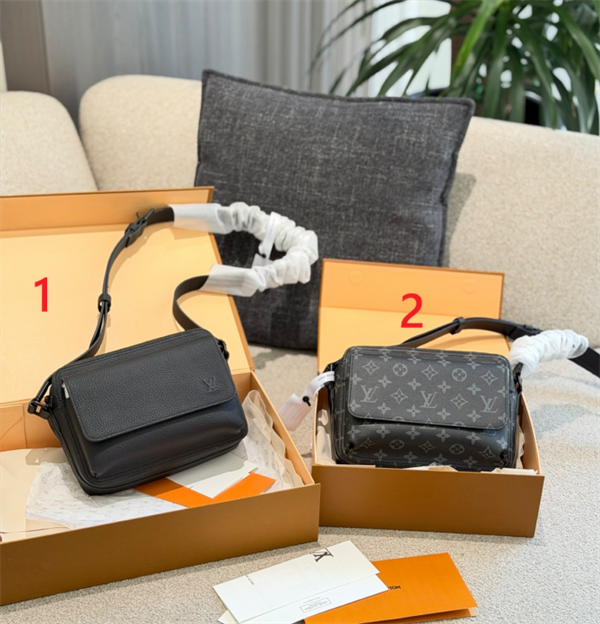 2026大人気★ルイヴィトンショルダーバッグコピー LOUIS VUITTON  モノグラムおしゃれ新作使い勝手