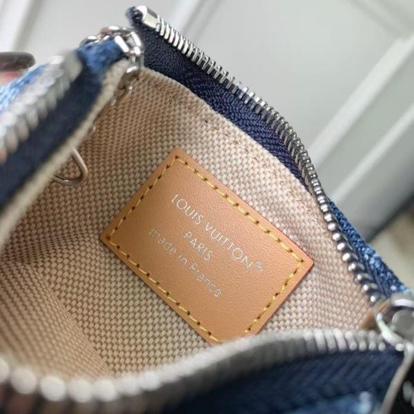 モノグラム デニム フラワー刺繍 LOUIS VUITTON ルイヴィトン コピー キーポーチ N級品 コインケース ミニポーチ ファスナー付き カラビナ 小物入れ