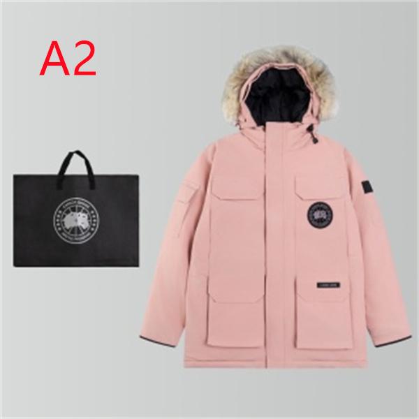 大型フラップポケットが目を引く Canada Goose カナダグース コピー ダウンジャケット ラウンドロゴ 比翼フロント仕様
