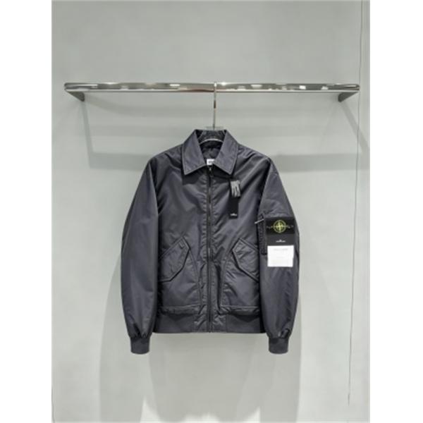 黒とチャコールで楽しむ STONE ISLAND ストーンアイランド コピー ナイロン風ジャケット 光沢素材春秋アウター