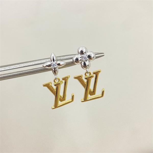毎日使いルイヴィトンピアスコピー☆☆ LOUIS VUITTON  2026秋冬 人気 シンプル スタッド ミニマル 