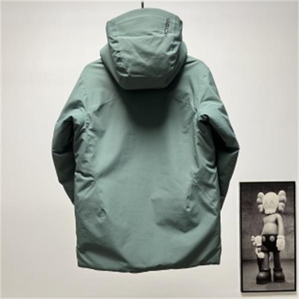 秋冬のアウトドアスタイル ARC'TERYX アークテリクス コピー マウンテンパーカー ミントグリーン3色展開