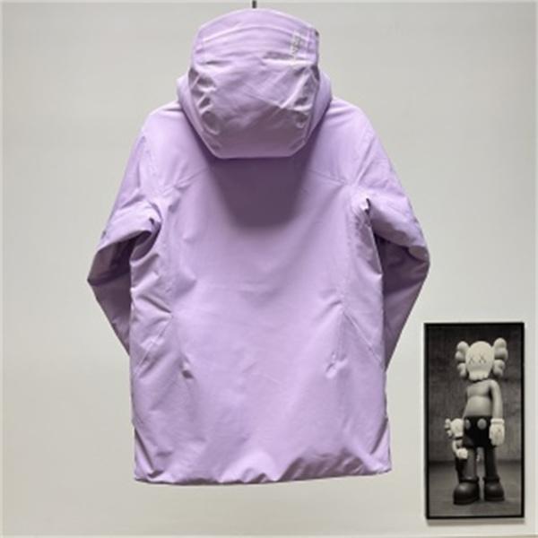 秋冬のアウトドアスタイル ARC'TERYX アークテリクス コピー マウンテンパーカー ミントグリーン3色展開