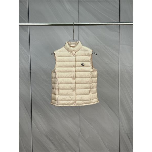爽やかなミントとブルー MONCLER モンクレール コピー ライトダウンジレ 春秋レディース