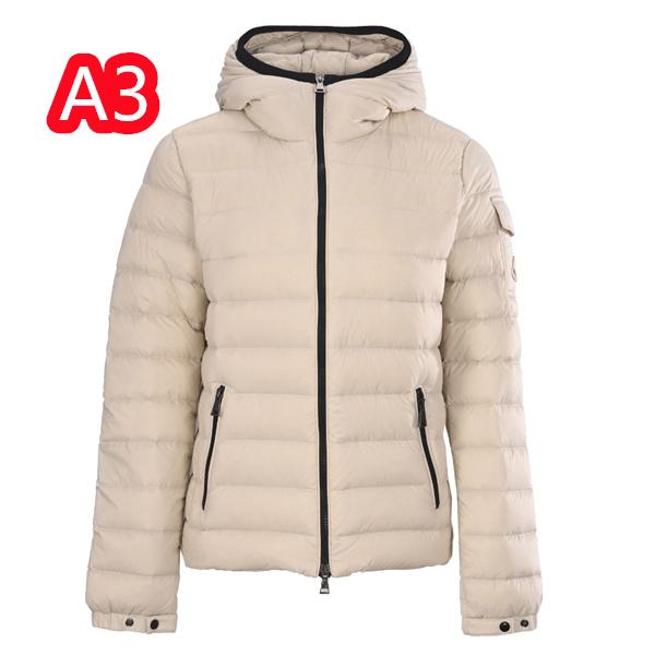 秋冬の落ち着いた3色 MONCLER モンクレール コピー ダウンジャケット フード付き袖ロゴ