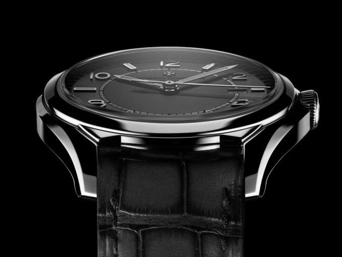 ヴァシュロン・コンスタンタン新作腕時計「フィフティーシックス」伝統的な精神を引き継ぐエントリーモデル コピー