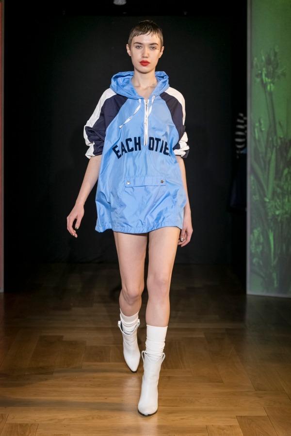 イーチ × アザー 2018-19年秋冬コレクション - 洋服同士の相性に定義はない コピー イーチ × アザー 2018-19年秋冬コレクション - 洋服同士の相性に定義はない コピー