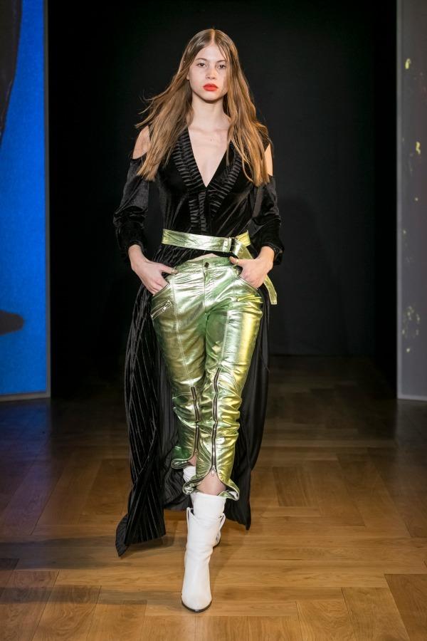 イーチ × アザー 2018-19年秋冬コレクション - 洋服同士の相性に定義はない コピー イーチ × アザー 2018-19年秋冬コレクション - 洋服同士の相性に定義はない コピー