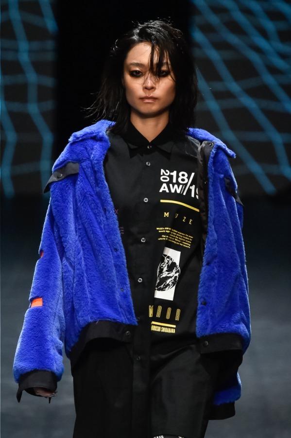 パラドックストーキョー 2018-19年秋冬コレクション - スタンダートをアグレッシヴに変えて コピー パラドックストーキョー 2018-19年秋冬コレクション - スタンダートをアグレッシヴに変えて コピー