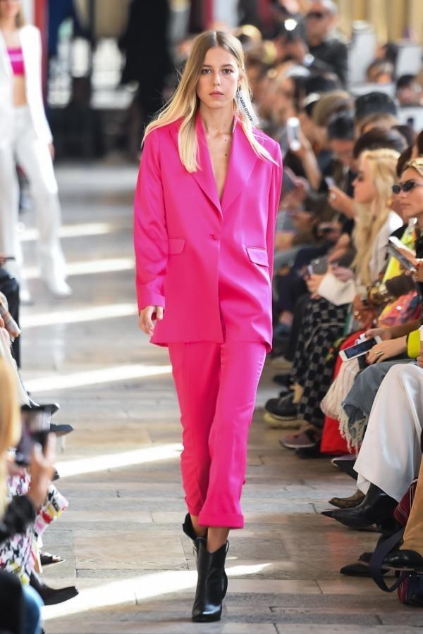 イーチ × アザー 2019年春夏コレクション - 虹色カラーで表現する多幸感 コピー