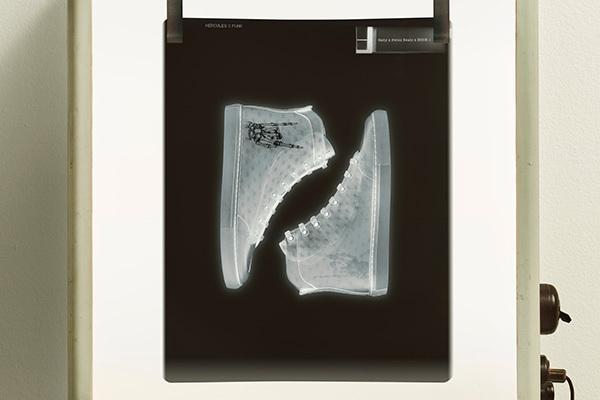 バリー、“X線アート”を描くSHOK-1とコラボ - バリー銀座店で展覧会&限定コレクション発売 