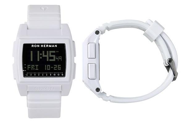 ニクソン×RHC ロンハーマン 福岡店の腕時計「ベースタイドプロ」オールホワイトのサーフウォッチ 