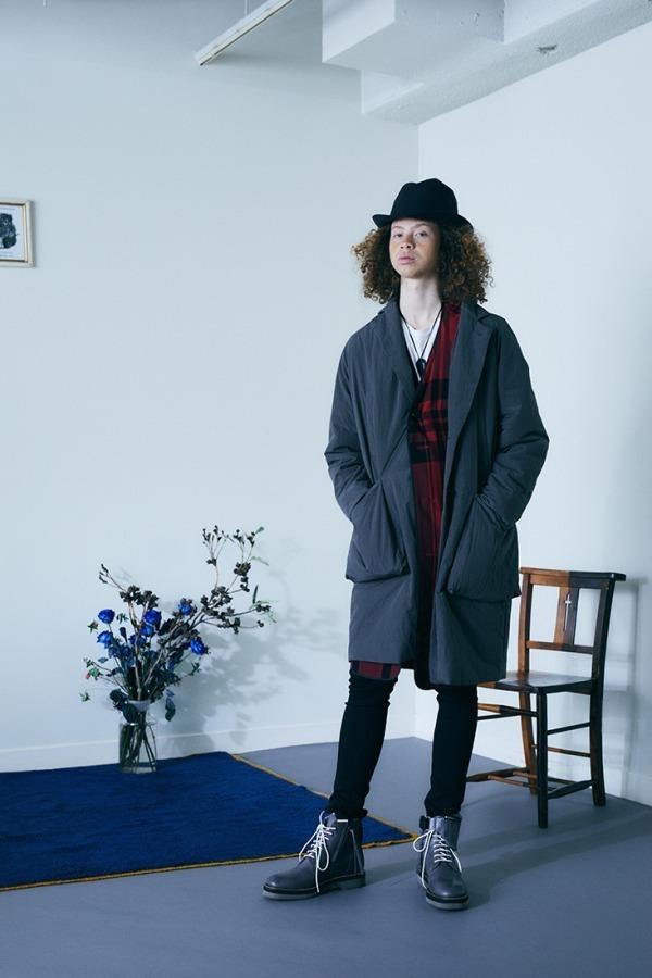 ダイエットブッチャースリムスキン 2019年秋冬コレクション、狂想曲の音色のように紡いだ洋服 コピー