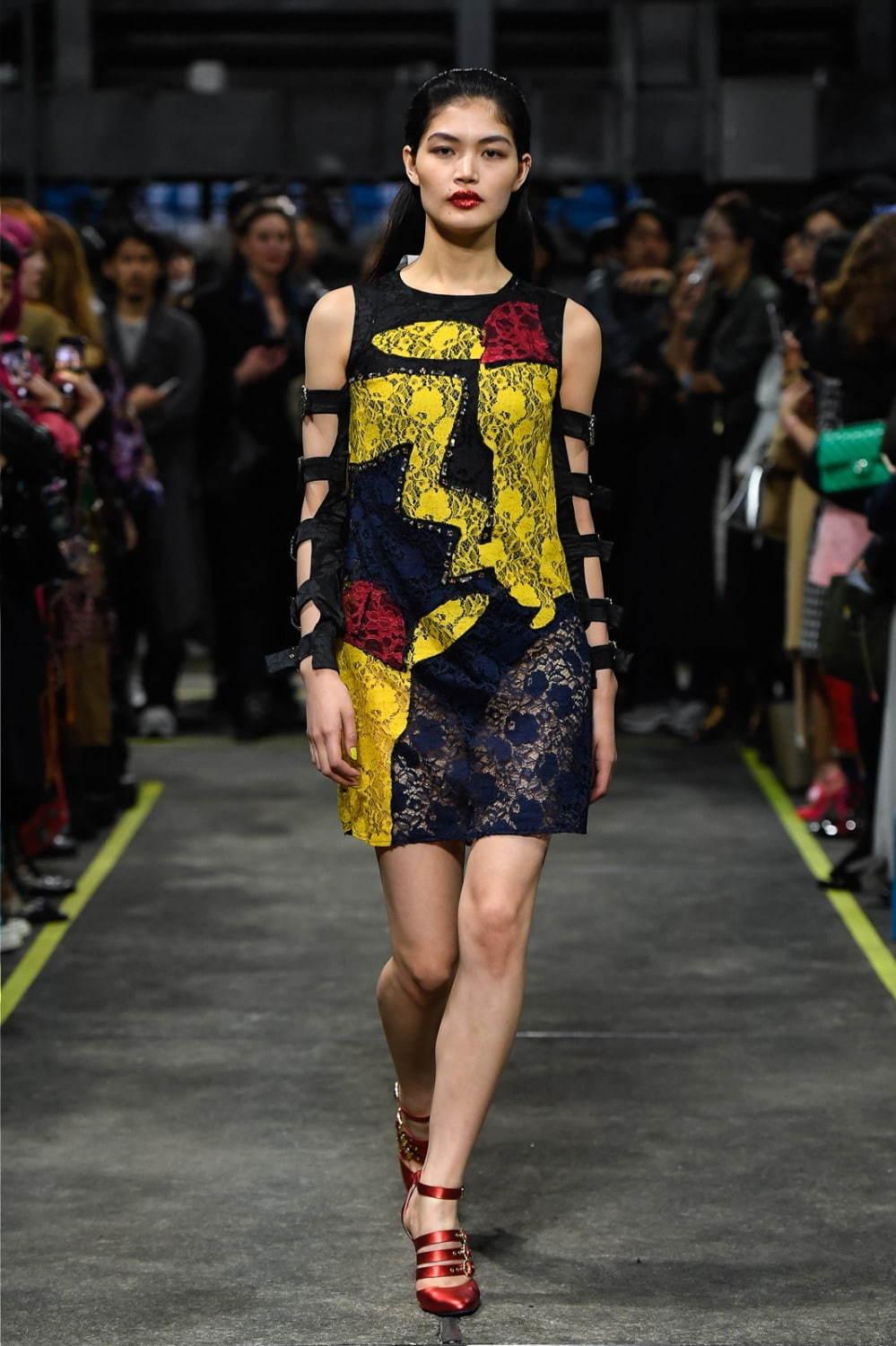 コシェ 2019-20年秋冬コレクション - 映画『名探偵ピカチュウ』とのコラボウェア登場 コピー