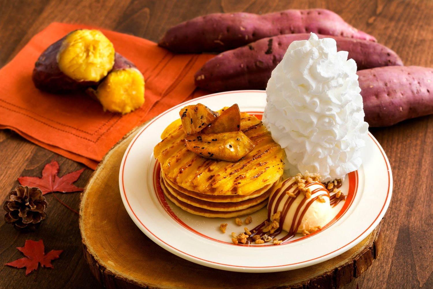 エッグスンシングス「スイートポテトパンケーキ」甘い安納芋のペースト＆大学芋のトッピング コピー