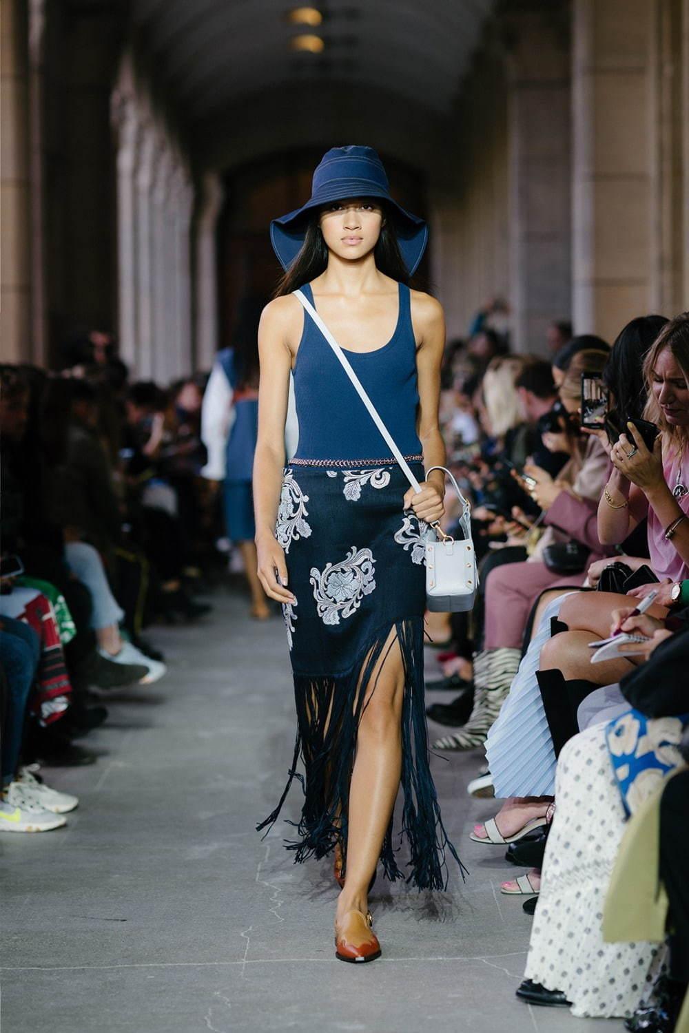 セドリック シャルリエ 2020年春夏コレクション - アメリカ西部へのロードトリップ コピー セドリック シャルリエ 2020年春夏コレクション - アメリカ西部へのロードトリップ コピー