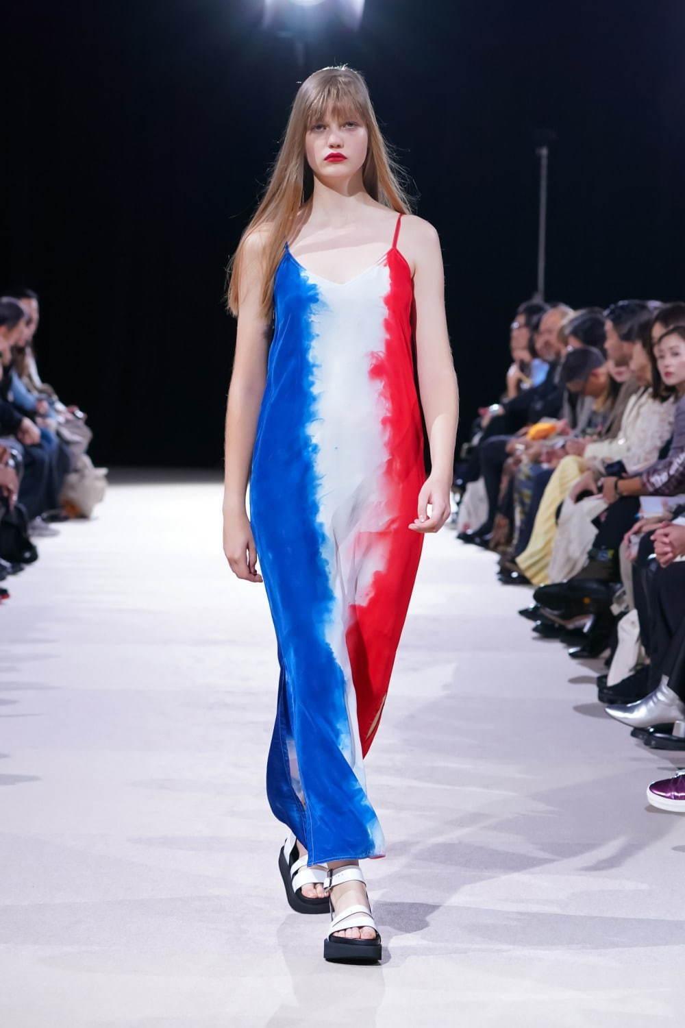 チノ 2020年春夏ウィメンズコレクション - 遊びをきかせたパリジェンヌスタイル コピー