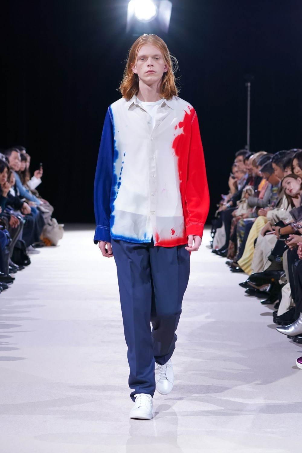 チノ 2020年春夏メンズコレクション - 大胆トリコロールカラーで遊ぶフレンチスタイル コピー チノ 2020年春夏メンズコレクション - 大胆トリコロールカラーで遊ぶフレンチスタイル コピー