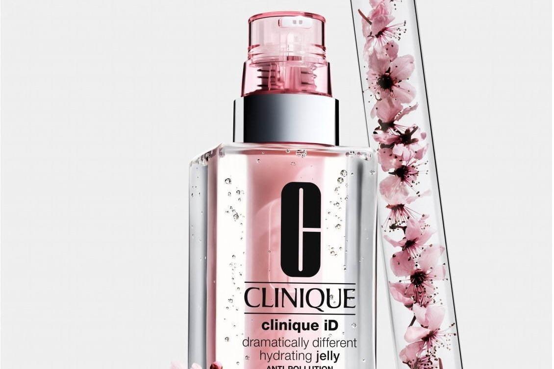 クリニーク“カスタマイズできる”乳液「クリニーク iD」に新作、桜から生まれた限定敏感肌ケアも 