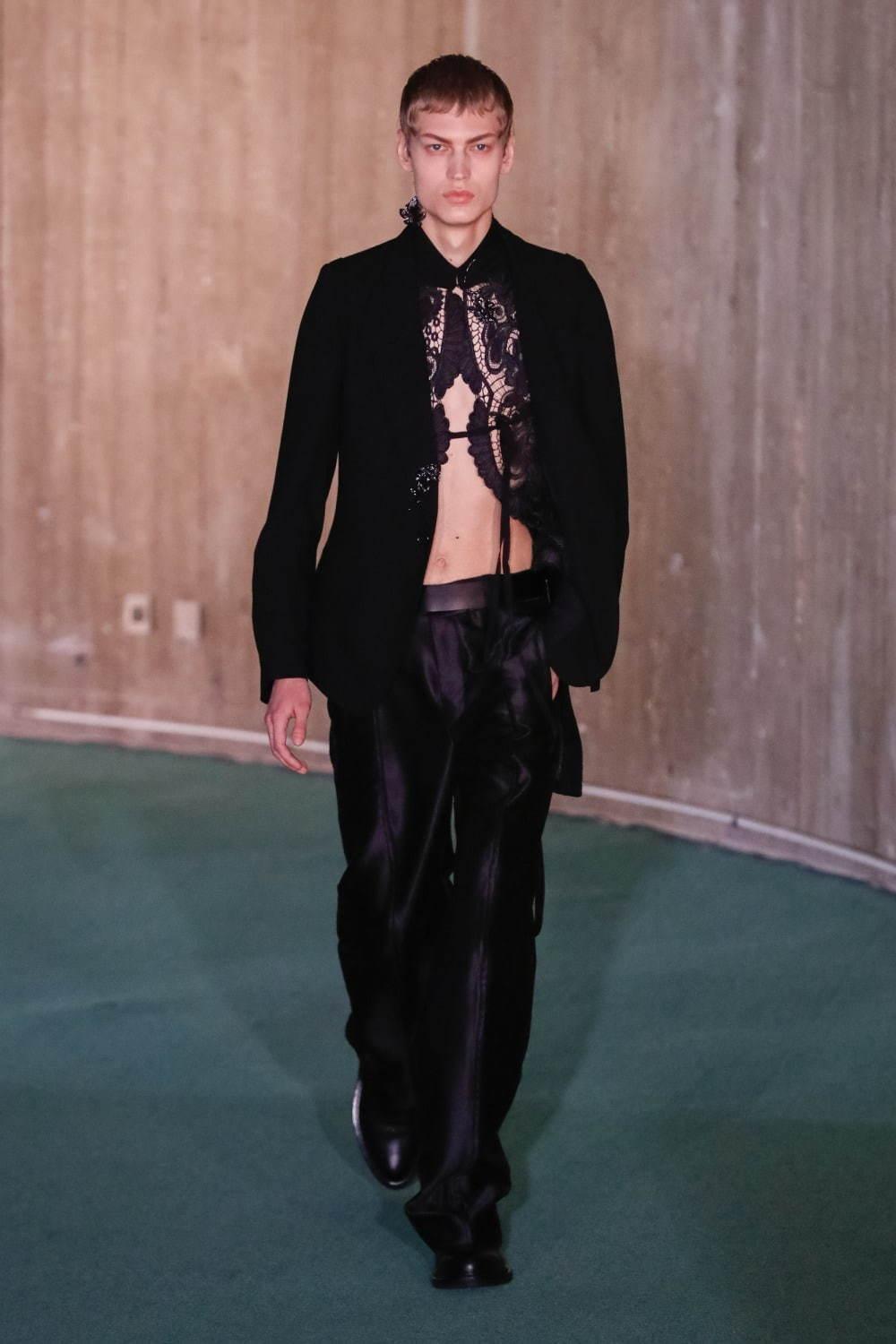 アン ドゥムルメステール 2020年秋冬コレクション - バレエ衣装着想のロマンティックな紳士服 コピー アン ドゥムルメステール 2020年秋冬コレクション - バレエ衣装着想のロマンティックな紳士服 コピー