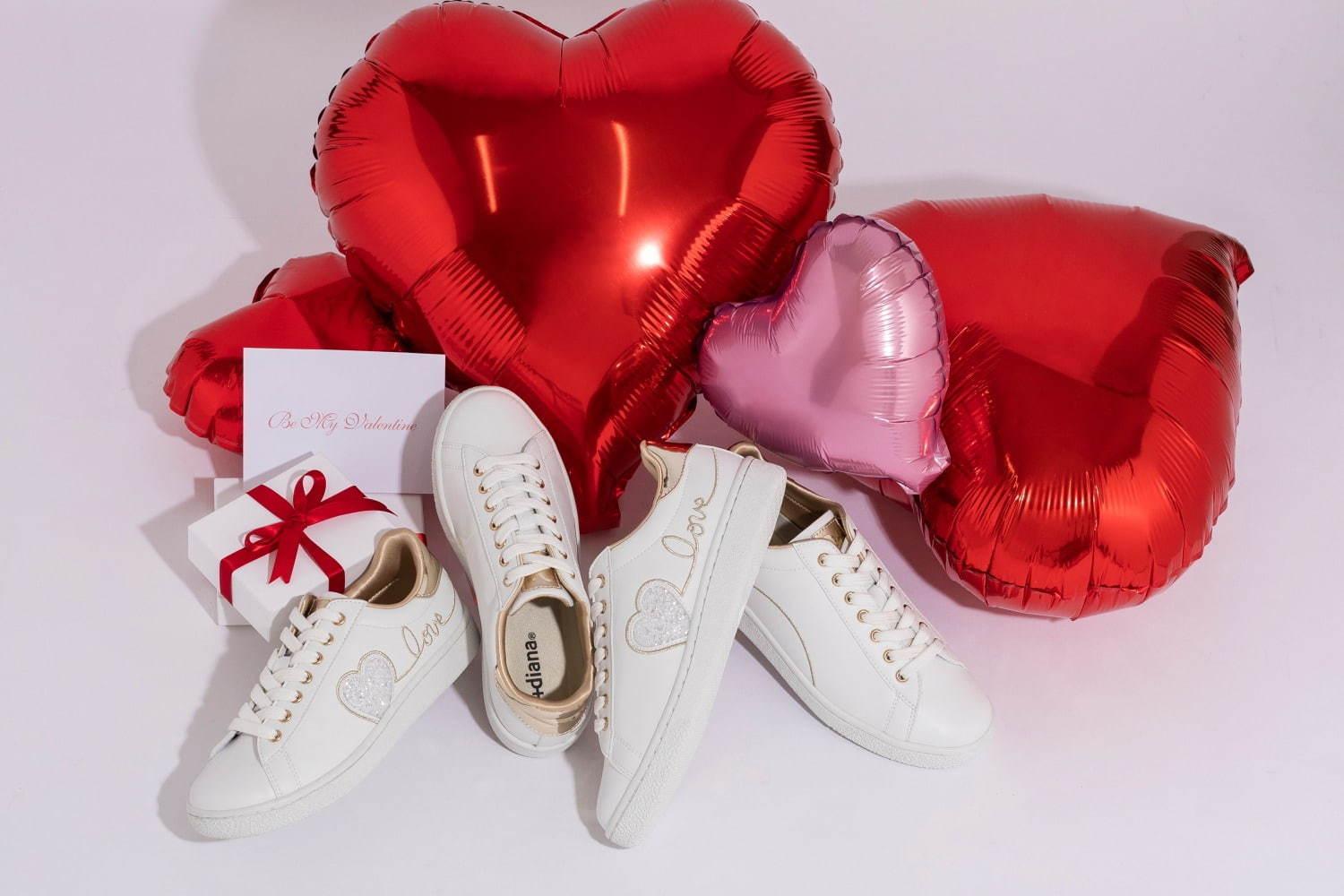 プラス ダイアナのバレンタイン限定スニーカー、キラキラハート×“love刺繍”入りの純白カラー コピー