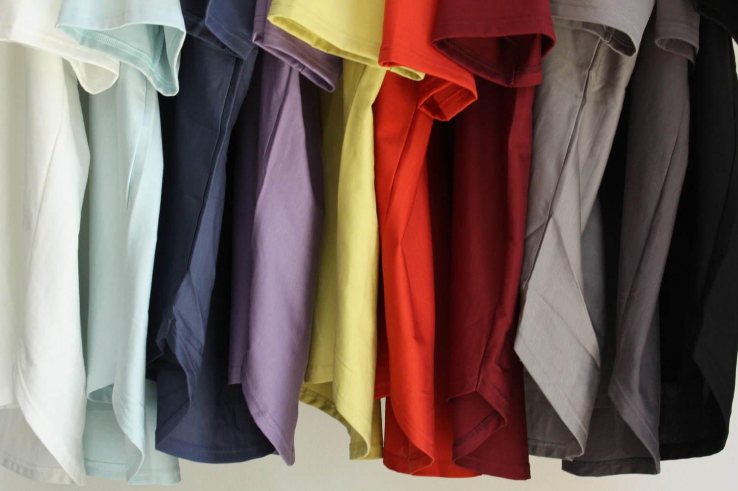 ソーイ ブックスのビッグシルエットTシャツが中目黒M.I.U.で、全14色の豊富なカラーで コピー