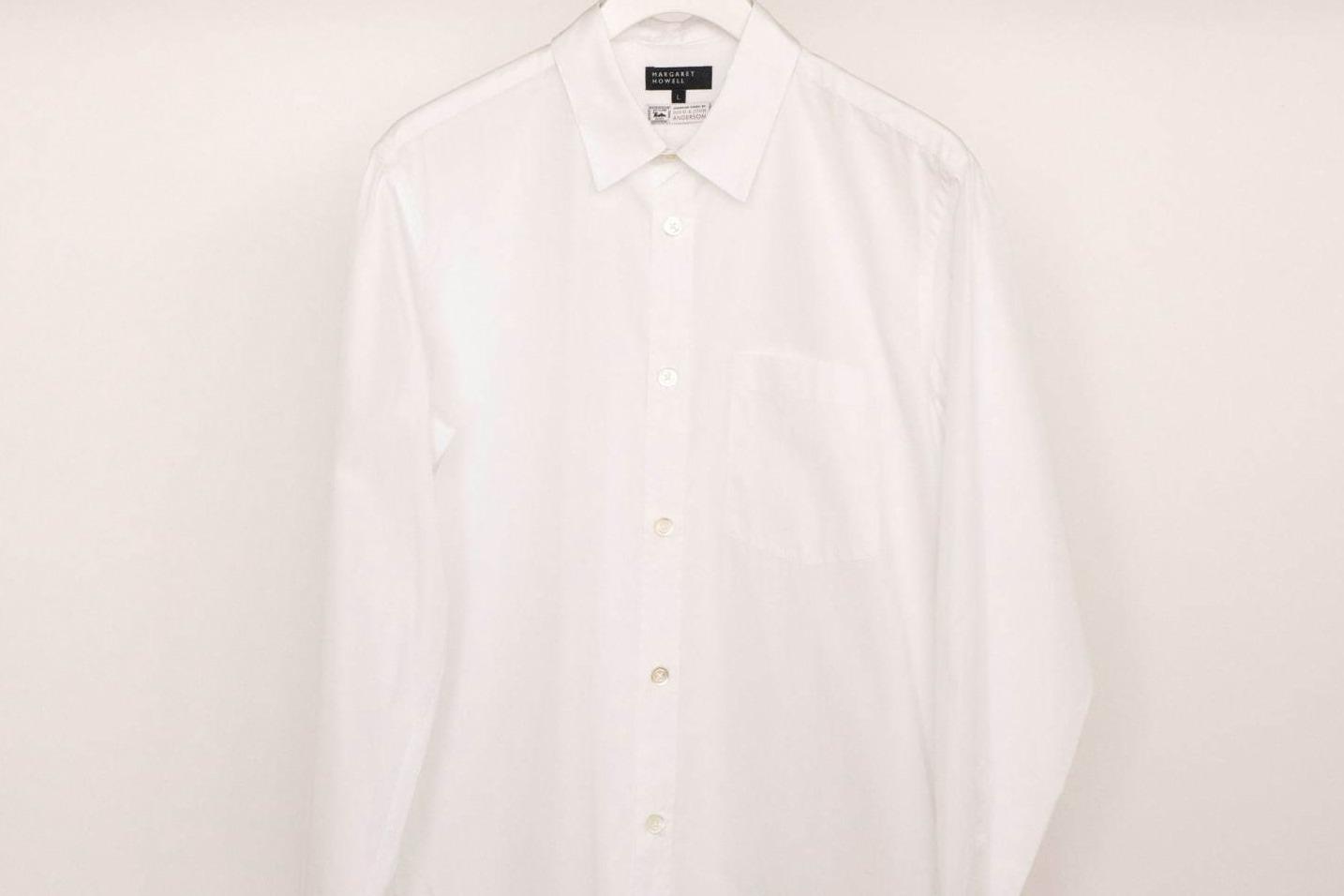 マーガレット・ハウエル“ブランドの原点”クラシックシャツがベースの限定シャツ、上質コットン生地 