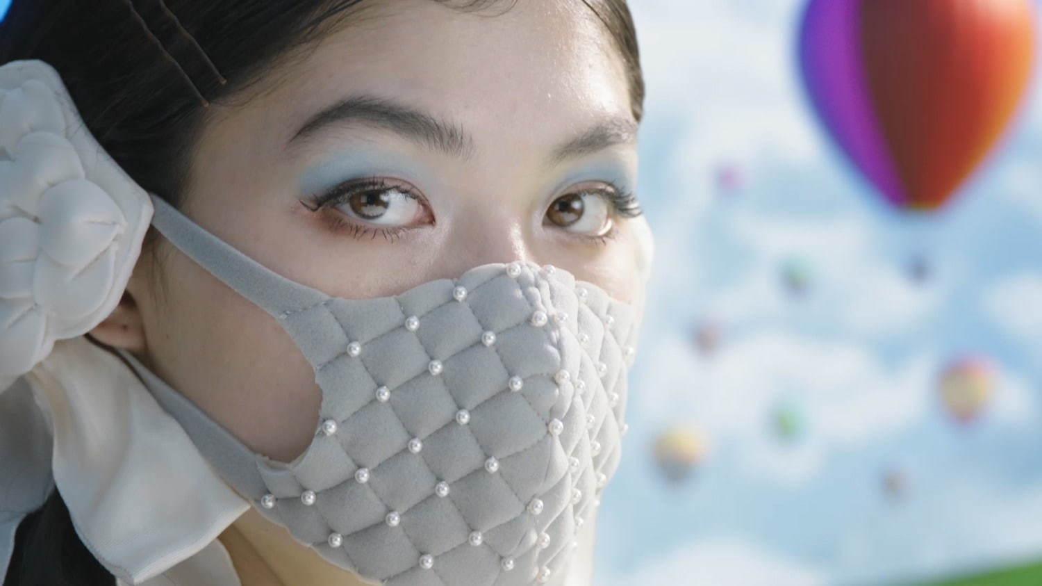 ケイタ マルヤマ×ピッタマスクのコラボショー、“時空を超えたファッション”を提案&モデルに福士リナ コピー