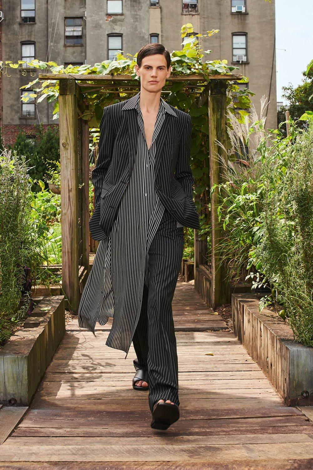 マイケル・コース コレクション 2021春夏コレクション、大都会の自然のように、心を潤すファッション コピー マイケル・コース コレクション 2021春夏コレクション、大都会の自然のように、心を潤すファッション コピー