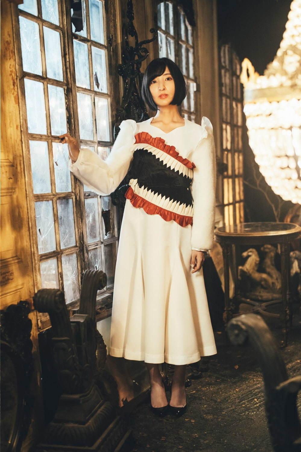 ハザマ×声優の佐倉綾音/内山昂輝、“想い出の聖服”スカートや“16番目のセットアップ”など新作コラボ コピー ハザマ×声優の佐倉綾音/内山昂輝、“想い出の聖服”スカートや“16番目のセットアップ”など新作コラボ コピー