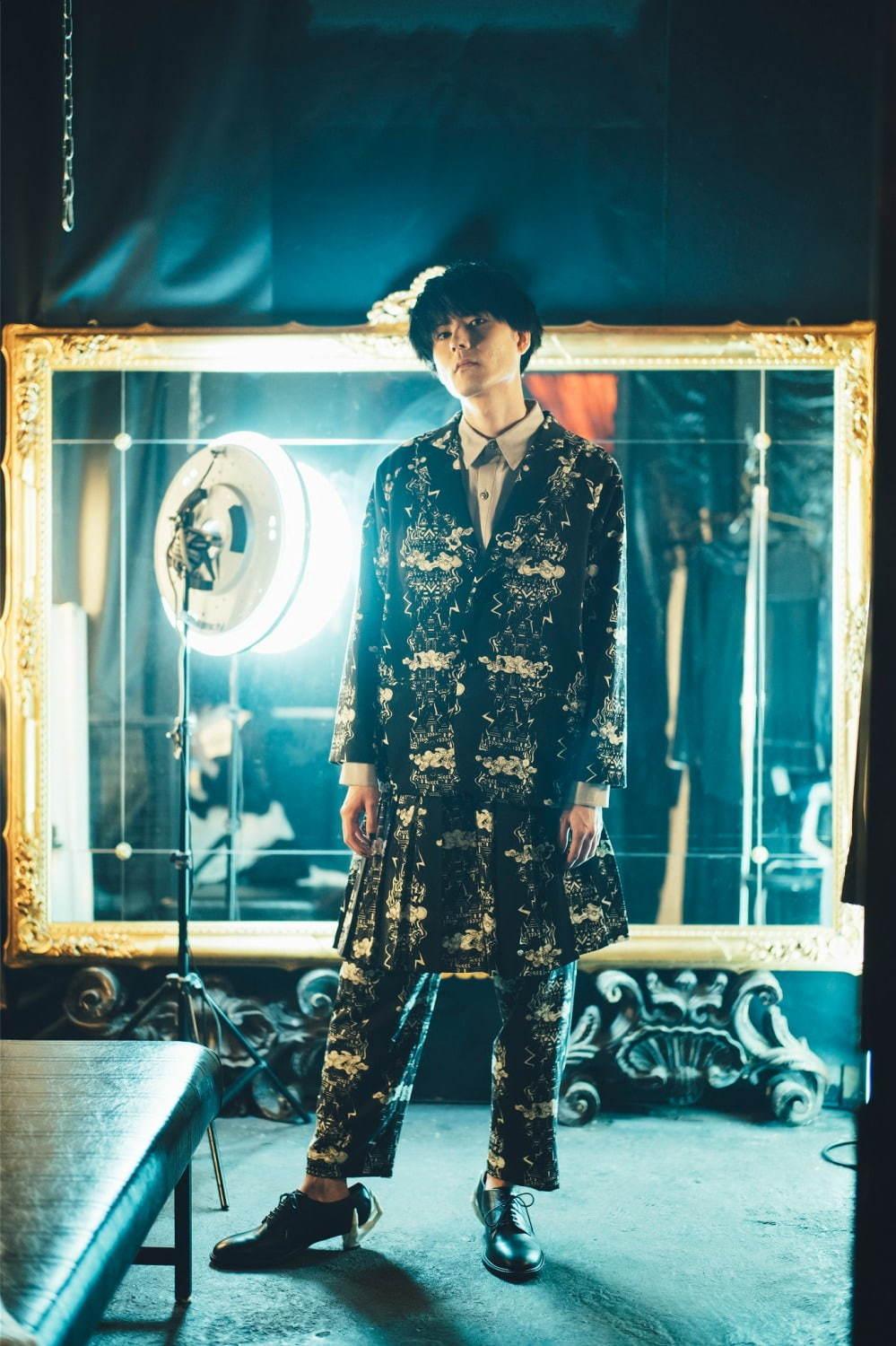 ハザマ×声優の佐倉綾音/内山昂輝、“想い出の聖服”スカートや“16番目のセットアップ”など新作コラボ コピー ハザマ×声優の佐倉綾音/内山昂輝、“想い出の聖服”スカートや“16番目のセットアップ”など新作コラボ コピー