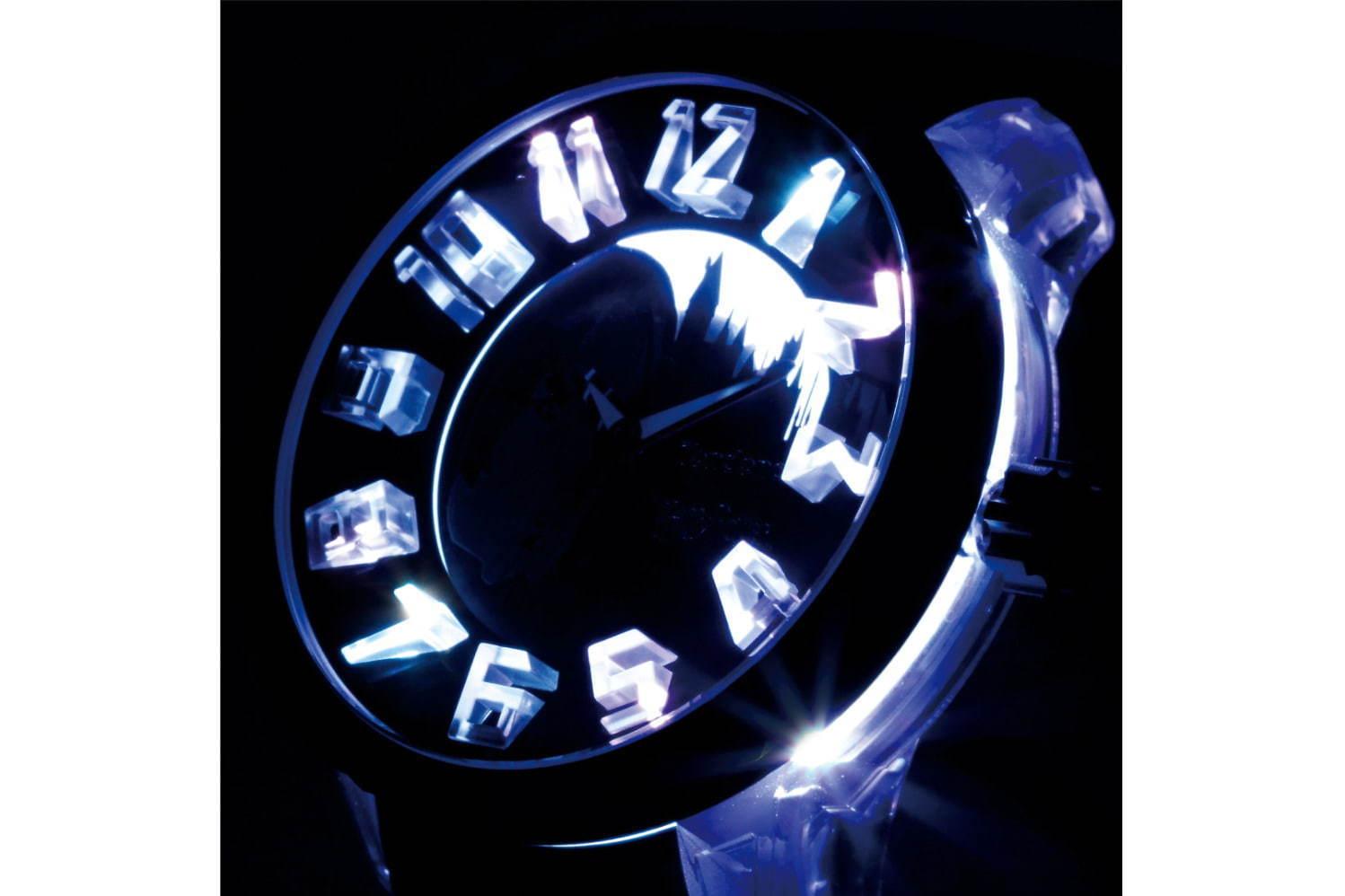 テンデンス×「ハリー・ポッター」の腕時計、魔法の杖の秒針やホグワーツのエンブレムデザイン コピー
