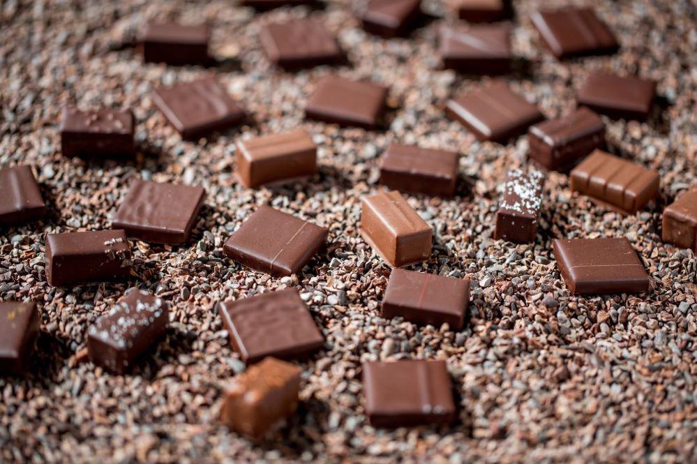渋谷スクランブルスクエアのバレンタイン"日本初上陸"チョコレート、白桃×木苺の限定ショコラも コピー 渋谷スクランブルスクエアのバレンタイン"日本初上陸"チョコレート、白桃×木苺の限定ショコラも コピー