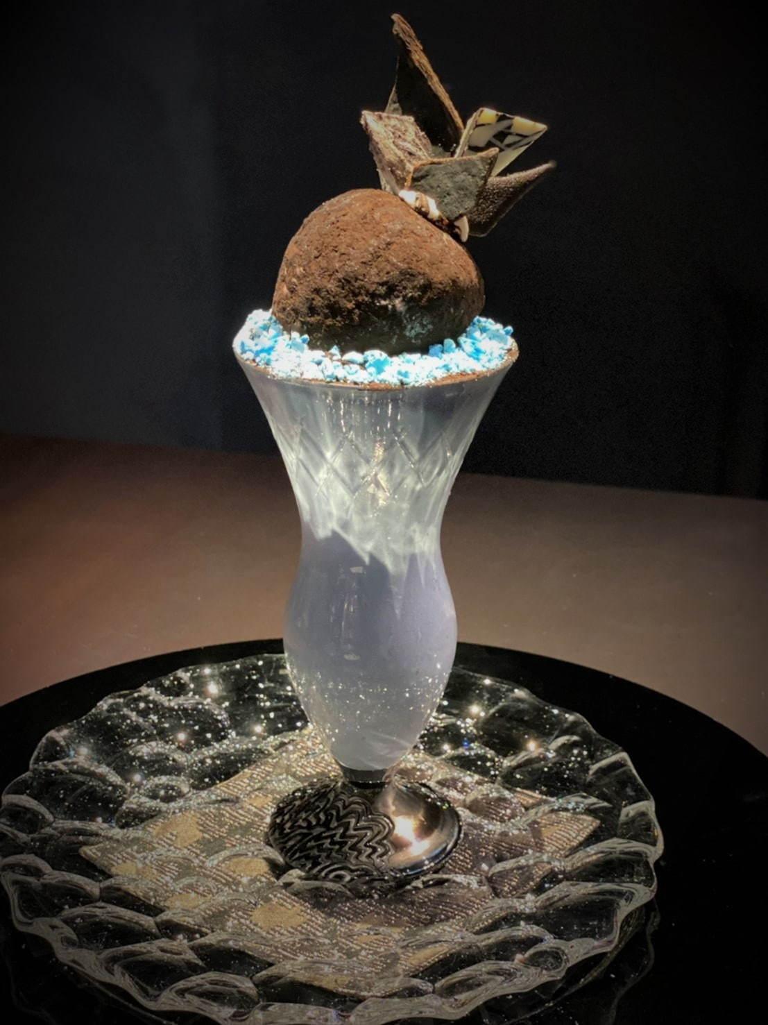ジョウタロウ サイトウ カフェから旬の苺&ラズベリーの限定パフェ、ピスタチオの“惑星”アイスも コピー ジョウタロウ サイトウ カフェから旬の苺&ラズベリーの限定パフェ、ピスタチオの“惑星”アイスも コピー