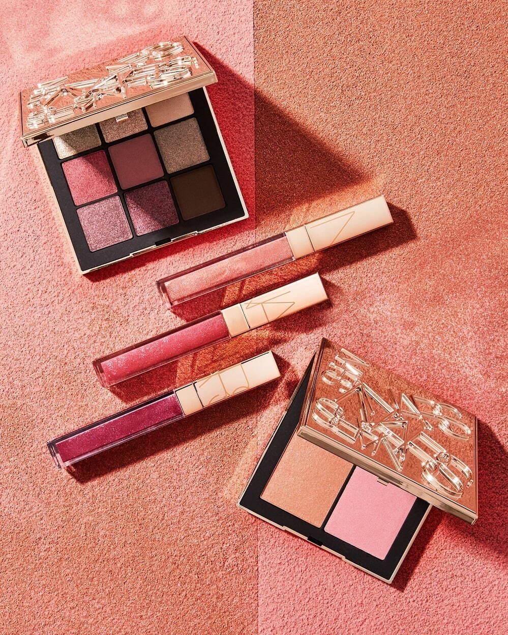 NARS21年夏コスメ“禁断のローズ色”アイパレット＆リップグロス、輝くゴールドパッケージ コピー