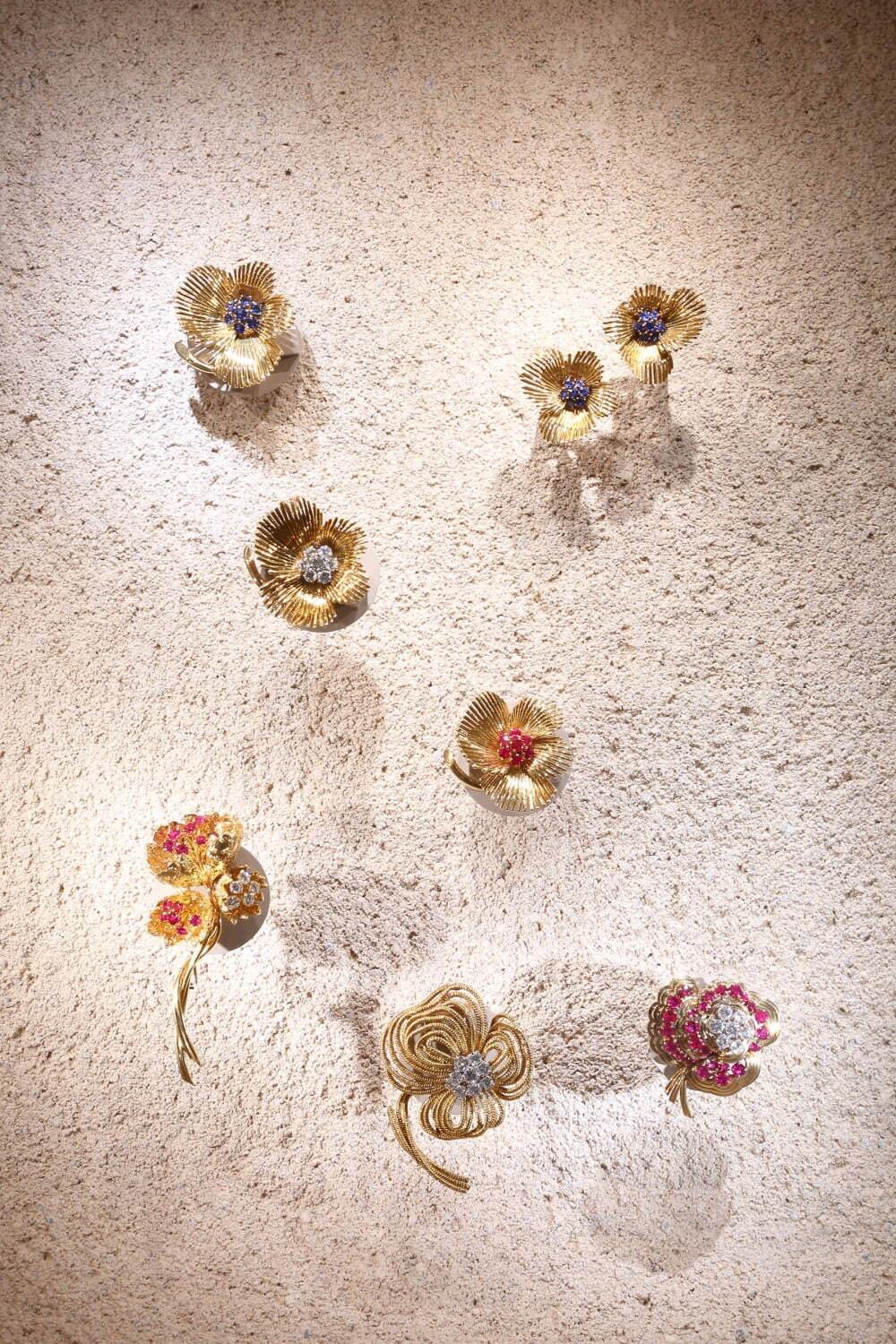 ヴァン クリーフ＆アーペルが代官山で展覧会、“ハナの光”メゾンのジュエリーを花と光で表現 コピー