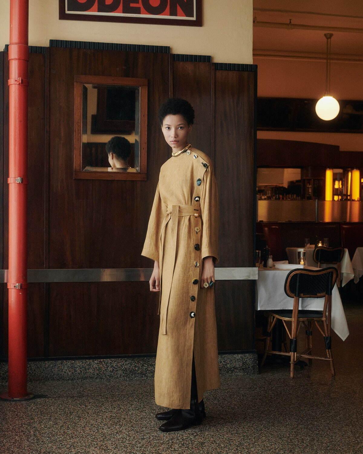 トリー バーチ 2021-22年秋冬コレクション - クラシカルな花が咲く、マニッシュスタイル コピー