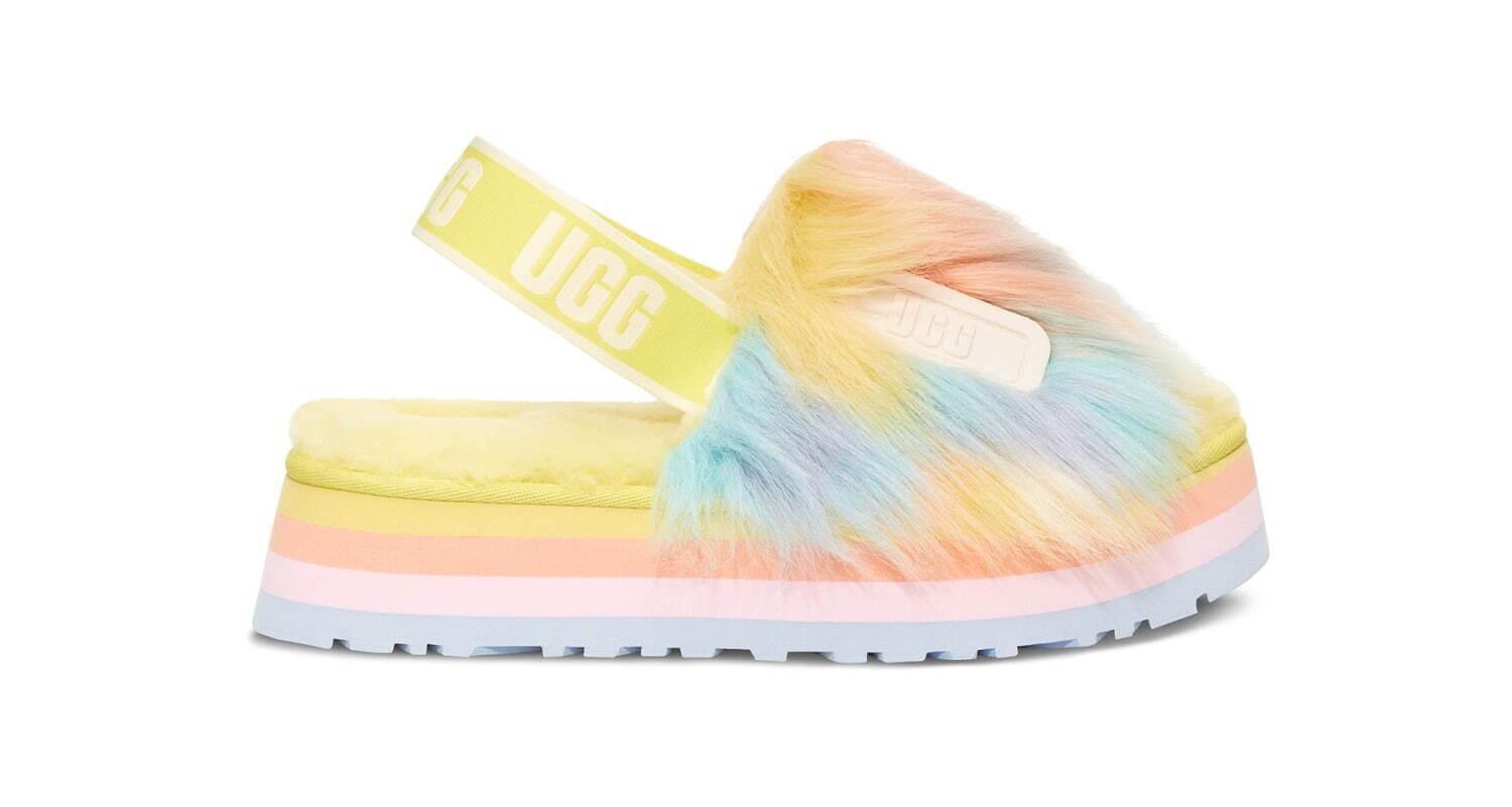 UGG“パステルカラー”のサンダル&ウェア、タイダイファーの厚底サンダルやふわふわシープスキン コピー UGG“パステルカラー”のサンダル&ウェア、タイダイファーの厚底サンダルやふわふわシープスキン コピー