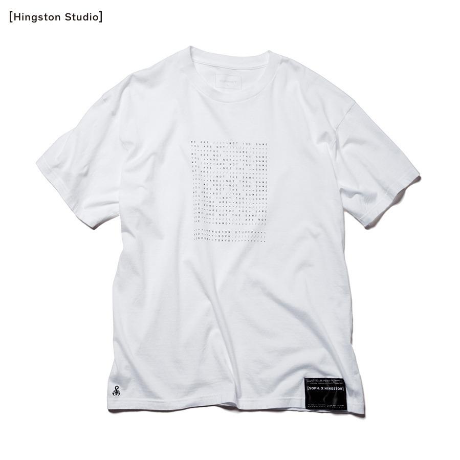 ソフ“ぼんやり浮かび上がるロゴ”やタイポグラフィのTシャツ、英トム・ヒングストンとコラボ コピー ソフ“ぼんやり浮かび上がるロゴ”やタイポグラフィのTシャツ、英トム・ヒングストンとコラボ コピー