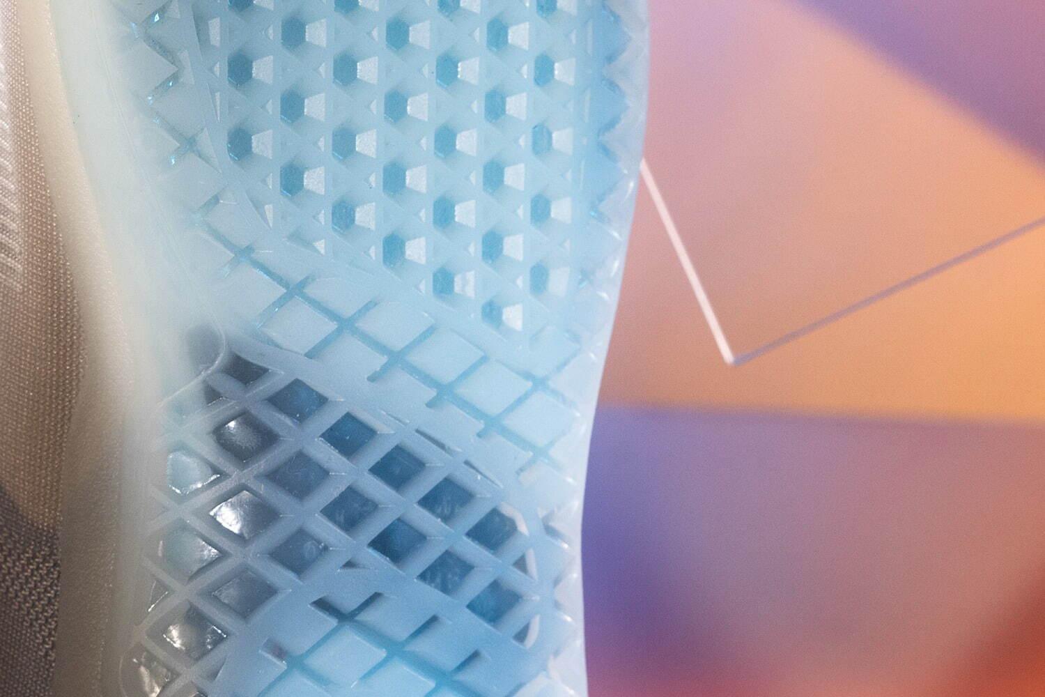 VANS“半透明ソール”の新作スニーカー「エヴィデント・アルティメットワッフル」ユニセックスで コピー VANS“半透明ソール”の新作スニーカー「エヴィデント・アルティメットワッフル」ユニセックスで コピー