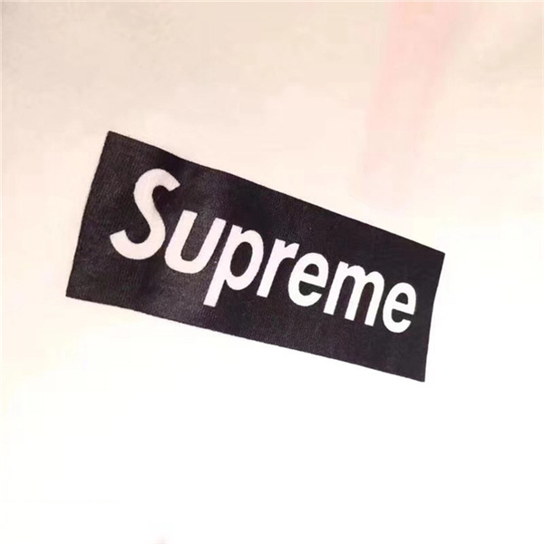 Supreme3.jpg