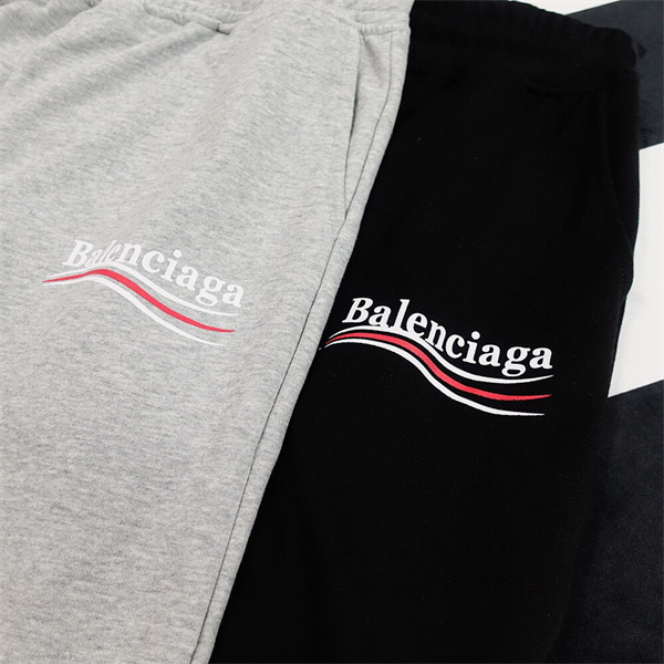 BALENCIAGA2.jpg