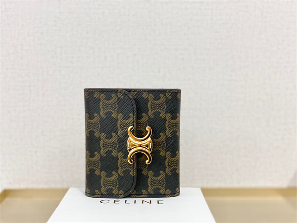 セリーヌ ウォレット