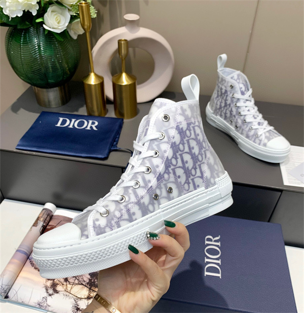 男女とも愛用されDIOR ディオール コピー ハイトップスニーカー B23 男女とも愛用されDIOR ディオール コピー ハイトップスニーカー B23
