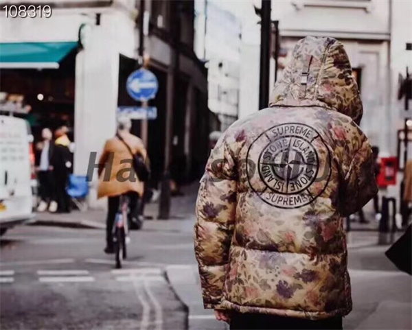 STONE ISLAND ストーンアイランド コピー ダウンジャケット