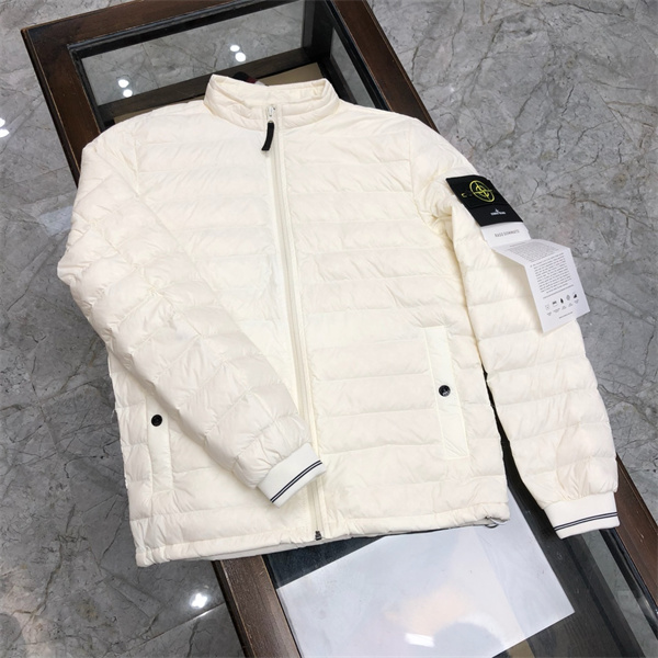 STONE ISLAND ストーンアイランド コピー ダウンジャケット